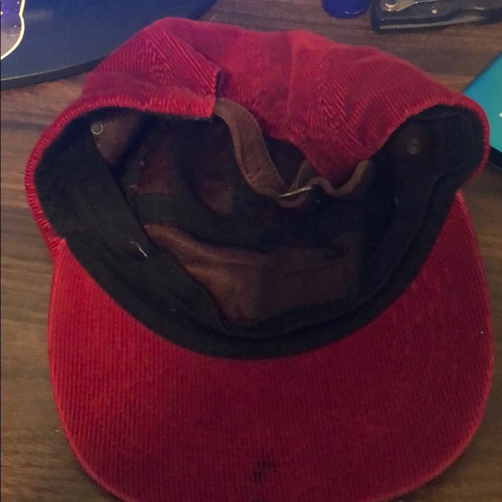 Supreme hat - Picture 3 of 4